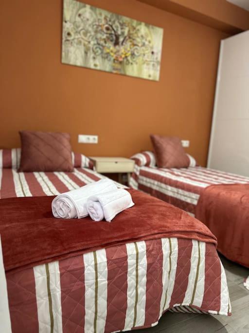 Apartamento Turistico O.N Renfe Cordoba Ngoại thất bức ảnh